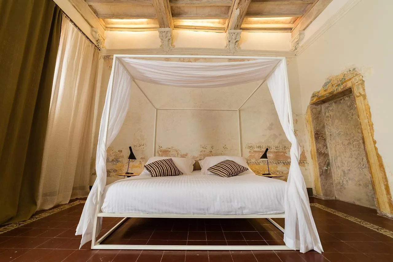 Casatorre Dei Leoni Dimora Storica Bed and Breakfast Σιένα
