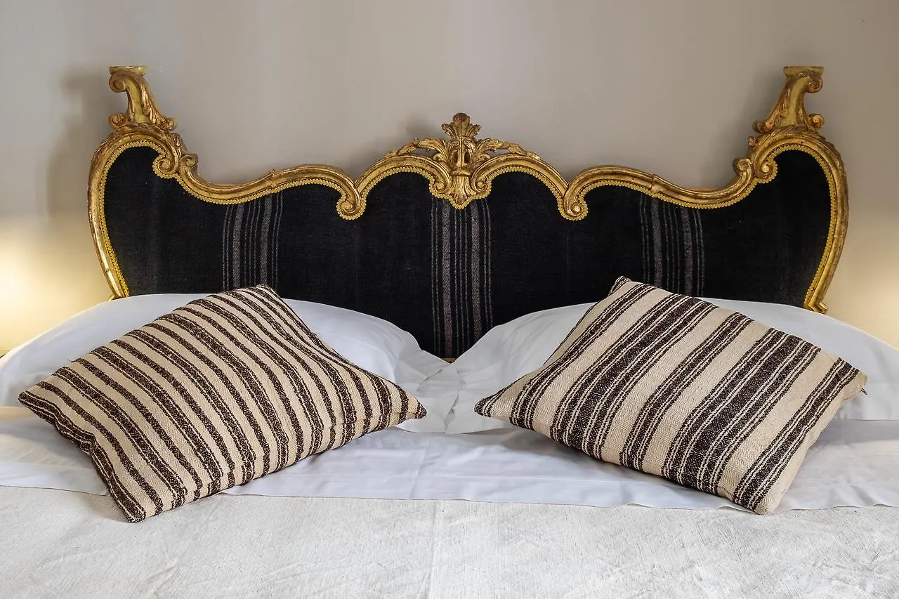 Casatorre Dei Leoni Dimora Storica Bed and Breakfast Σιένα