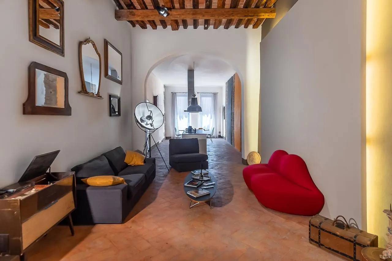 ***  Casatorre Dei Leoni Dimora Storica Bed & Breakfast Siena Italy